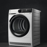 AEG TR728CT4B 8kg Heat Pump Tumble Dryer White