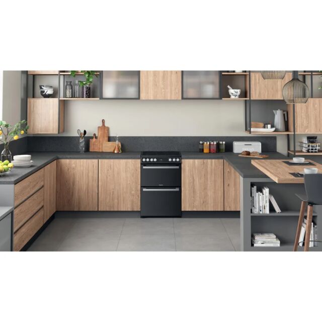 Hotpoint HDT67V9H2CB_UK 60cm Double Electric Cooker with Ceramic Hob - Black