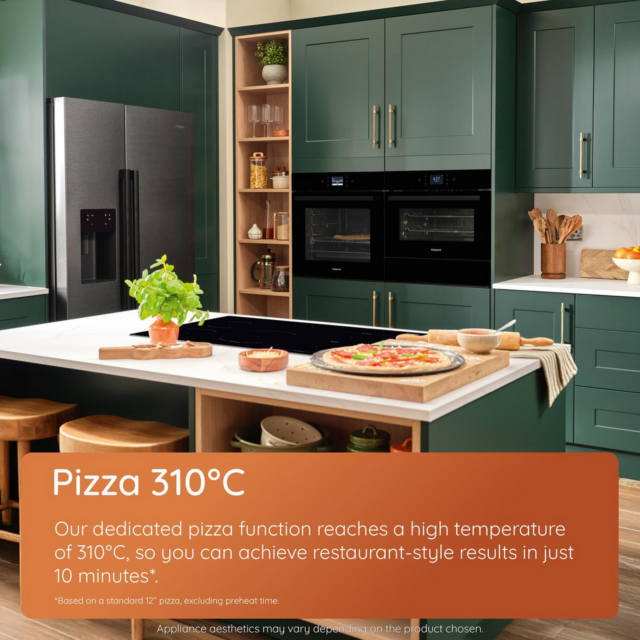 Hotpoint HOI68PT1SBUKC 59.5cm Built-in Electric Oven Black