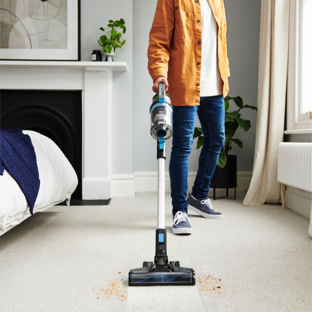 VAX Pace Plus CLSV-PAKA Cordless Vacuum Cleaner - Graphite & Silver